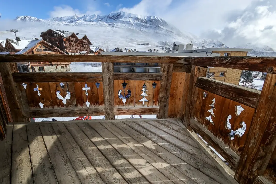 Taburle Residence