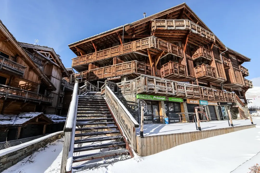 Taburle Residence