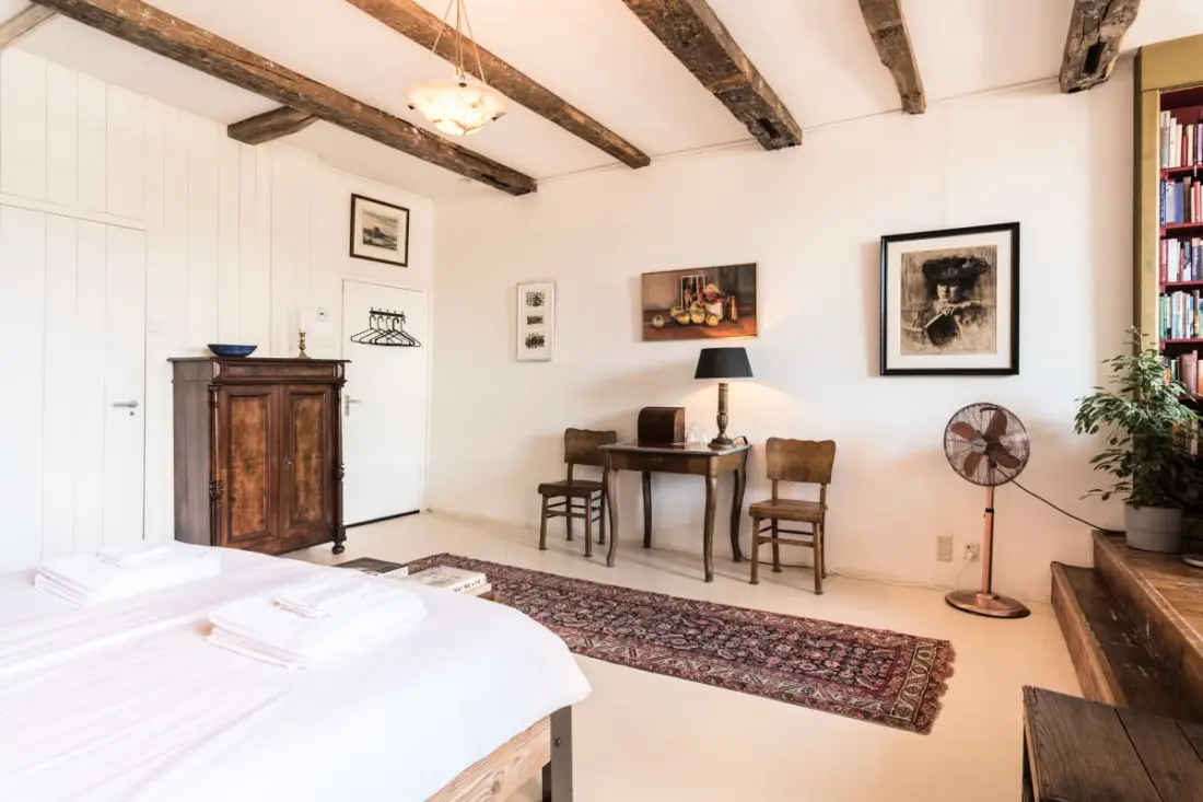Classy Room 17. Századi csatorna ház