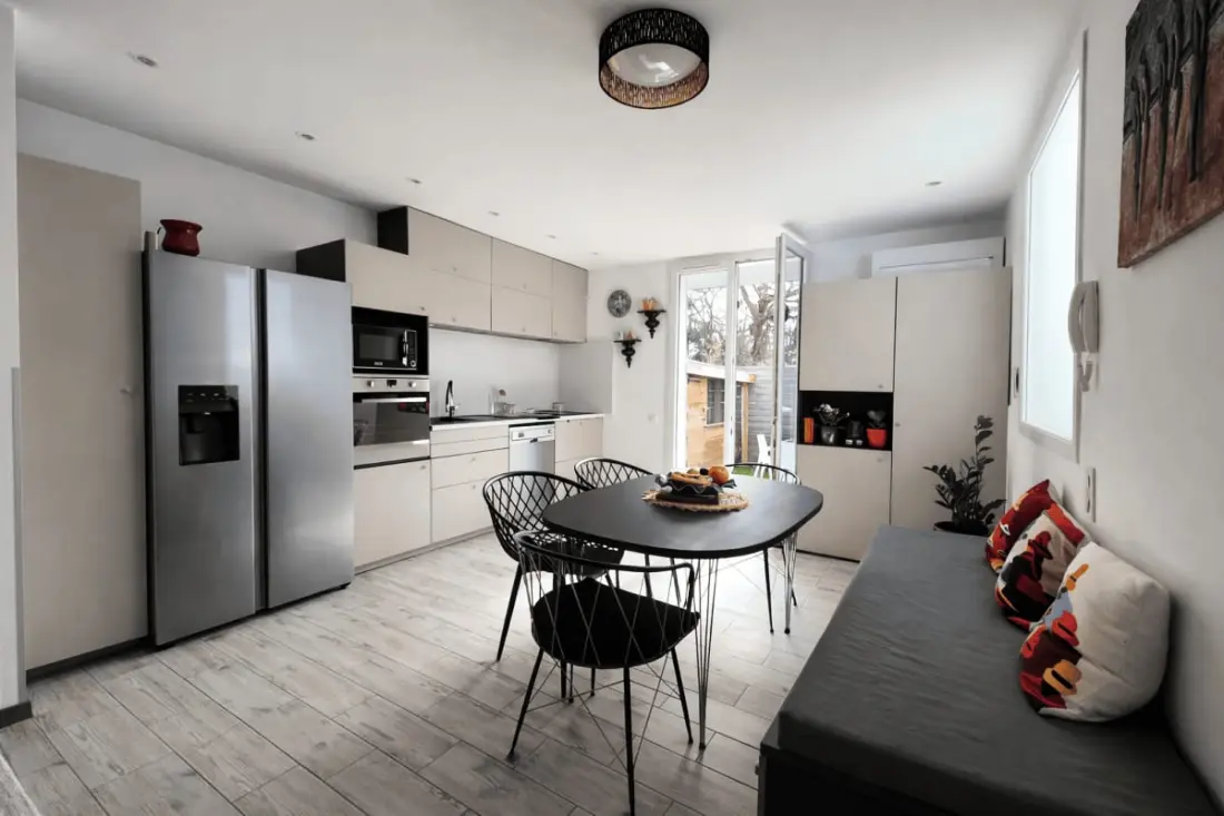 Apartman Jacuzzi & Courtyard Andernosban