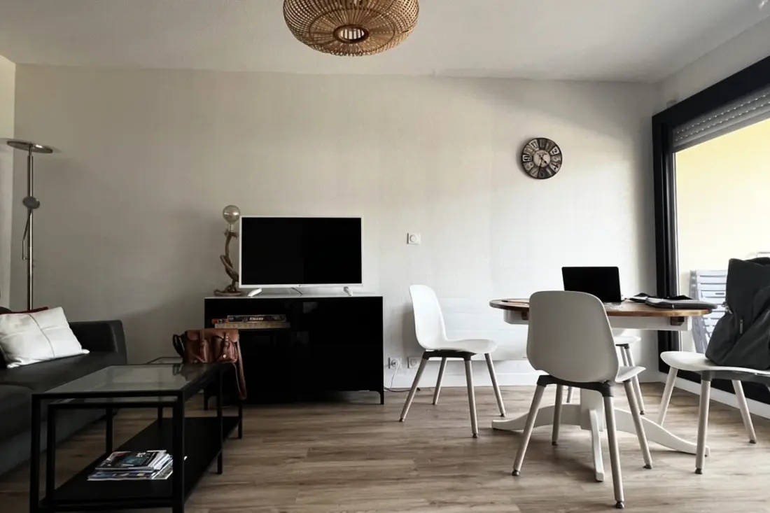 Apartman a városközponthoz közel.