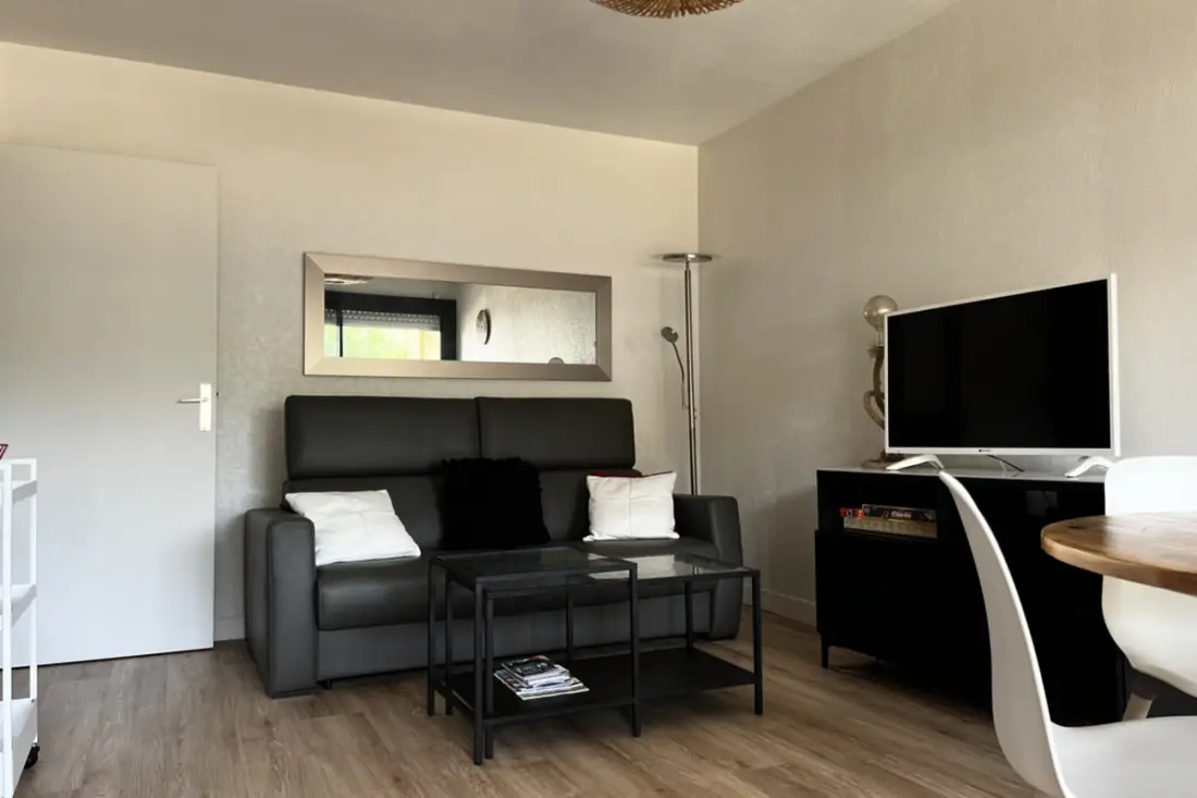 Apartman a városközponthoz közel.