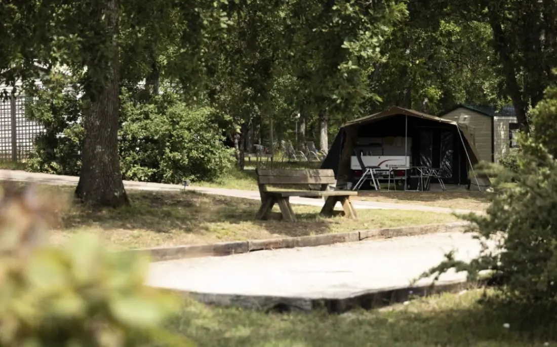 Camping Ushuaïa Villages Au Bois Joli 4 Sterne★★★★
