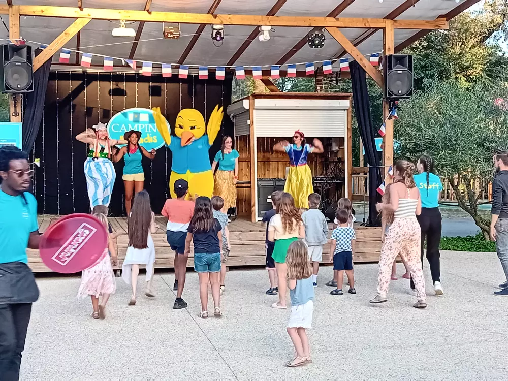 Camping Paradis Domaine de Gaujac4 Sterne★★★★