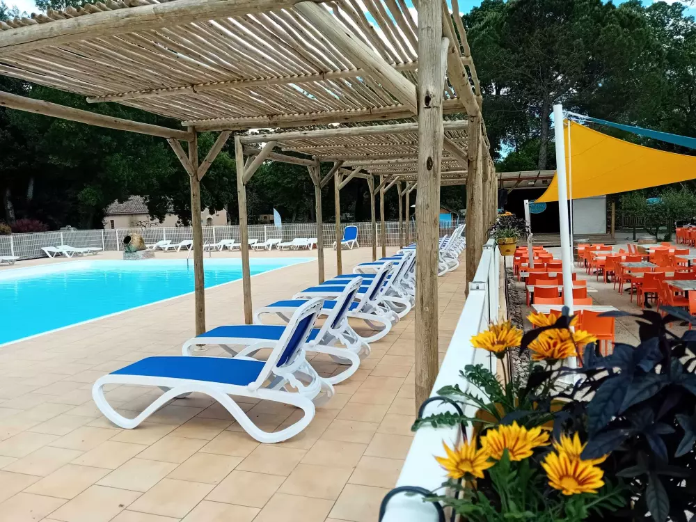 Camping Paradis Domaine de Gaujac4 Sterne★★★★