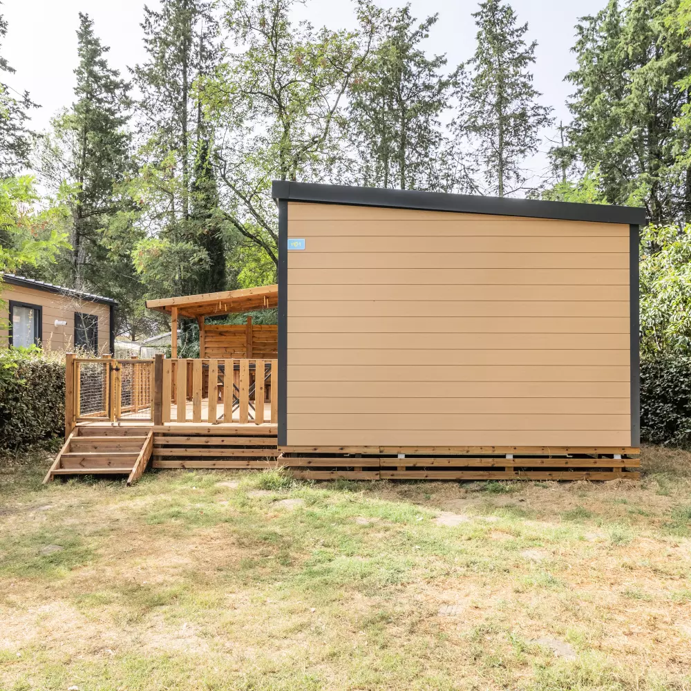 Camping Paradis Domaine de Gaujac4 Sterne★★★★