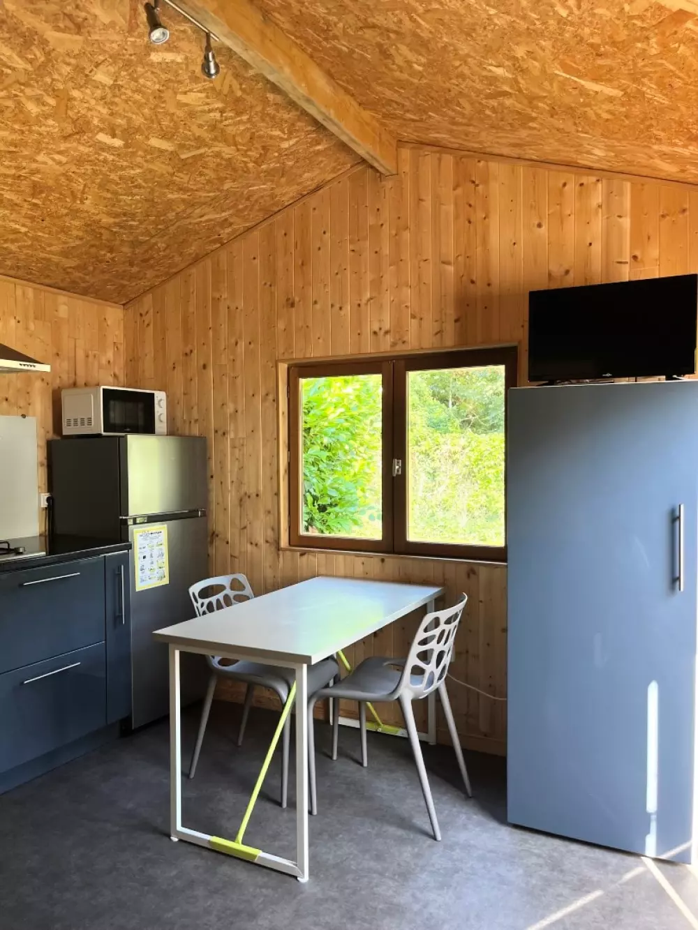 CAMPING FALOISE 2 Stars★★