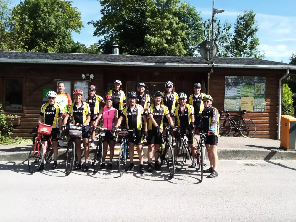 CAMPING FALOISE 2 Stars★★