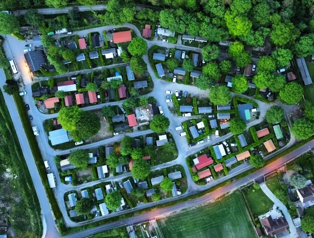 CAMPING FALOISE 2 Stars★★