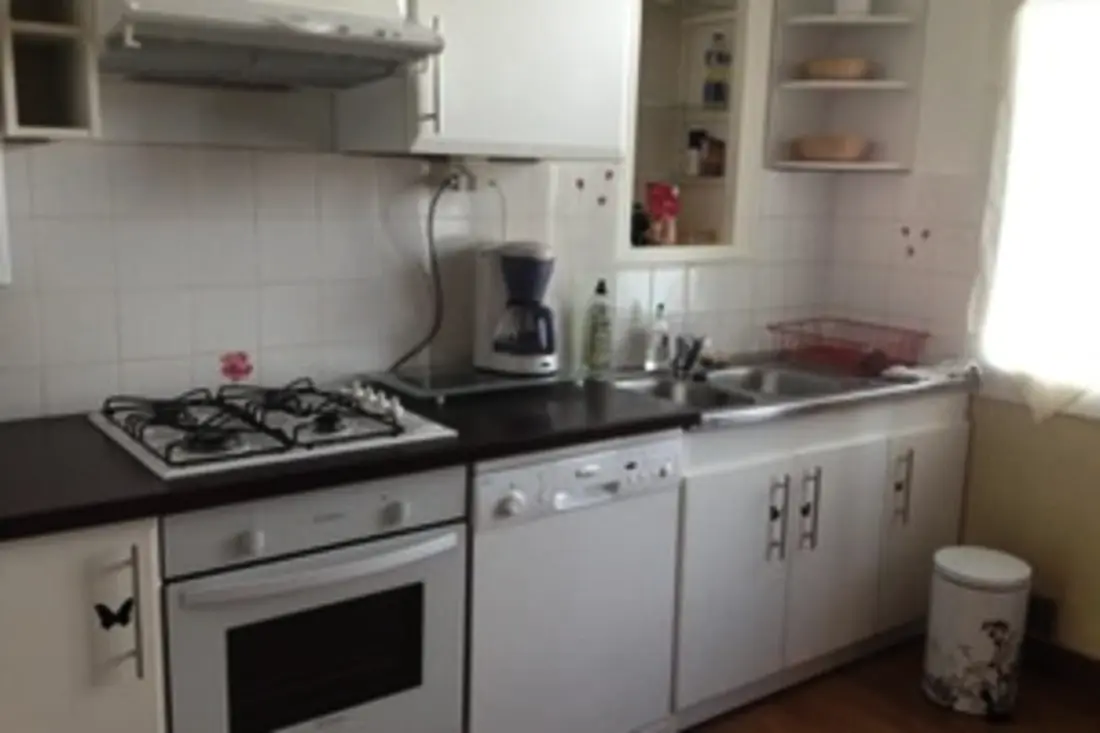 Hangulatos apartman erkéllyel és gyönyörű kilátással a hegyekre