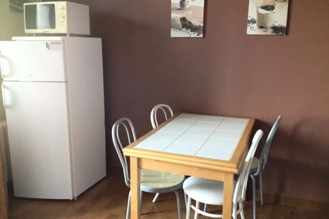 Hangulatos apartman erkéllyel és gyönyörű kilátással a hegyekre