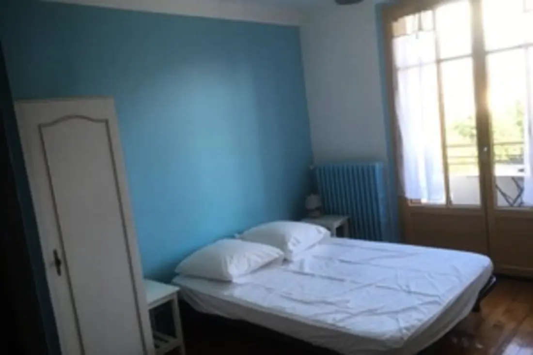 Hangulatos apartman erkéllyel és gyönyörű kilátással a hegyekre