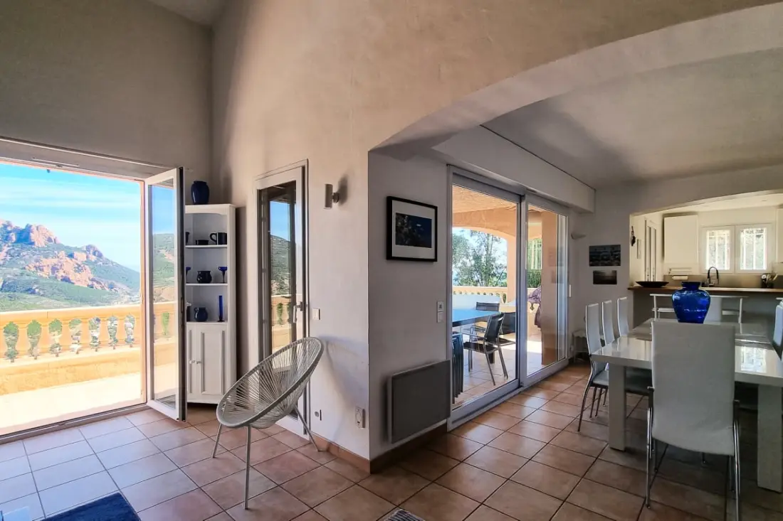 Villa 14pers-piscine Private-view tenger