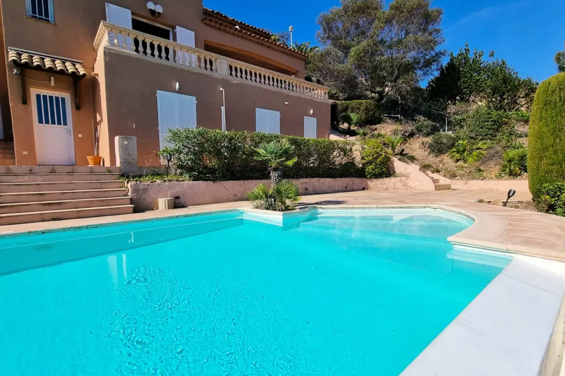 Villa 14pers-piscine Private-view tenger