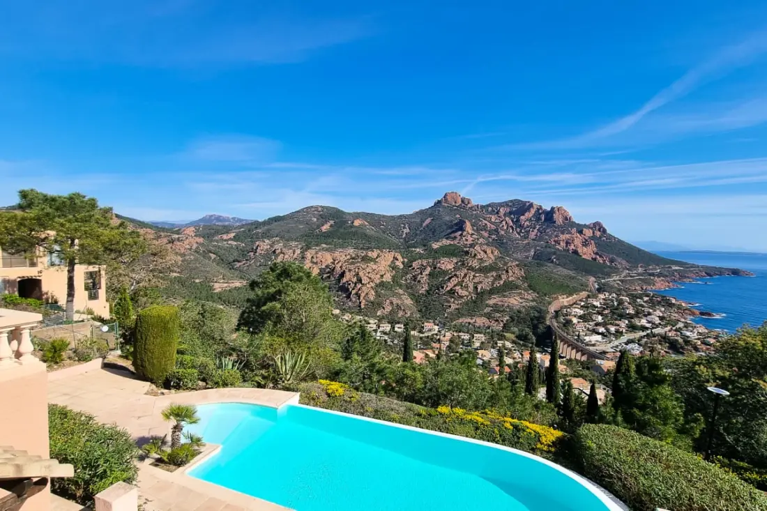 Villa 14pers-piscine Private-view tenger