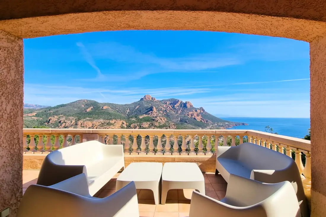 Villa 14pers-piscine Private-view tenger