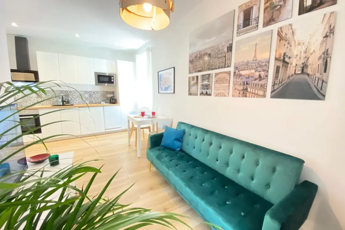 06an - Mooi appartement Au Coeur Du Vieil Antibes