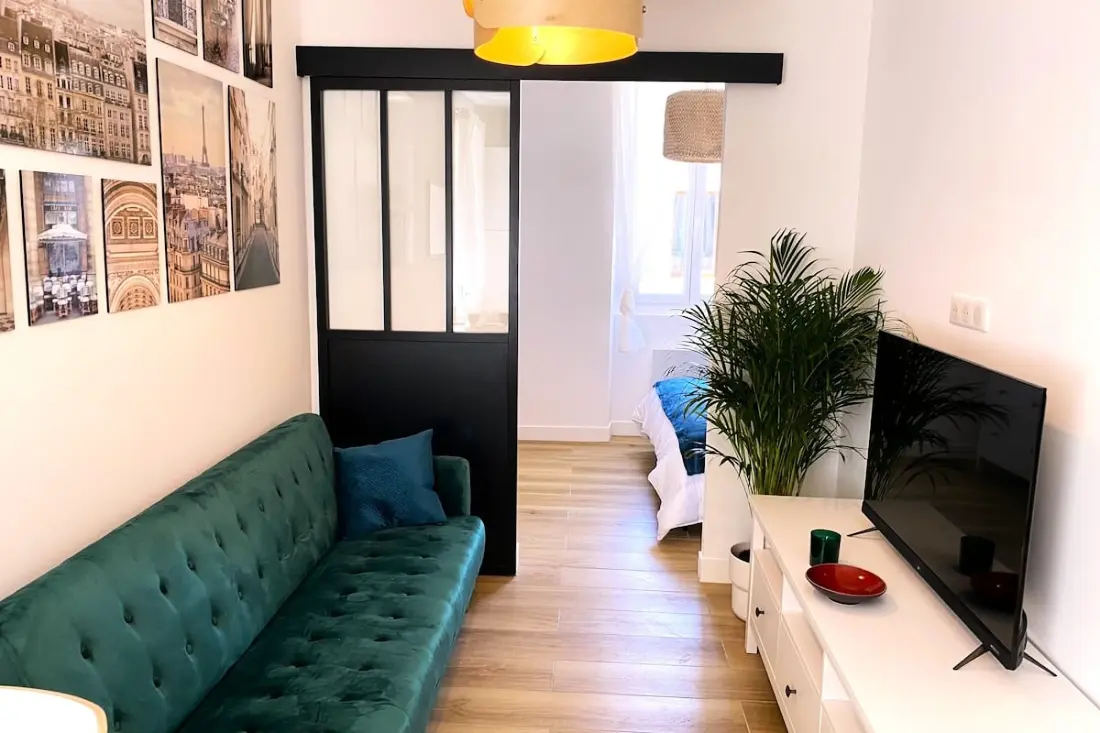 06an - Mooi appartement Au Coeur Du Vieil Antibes