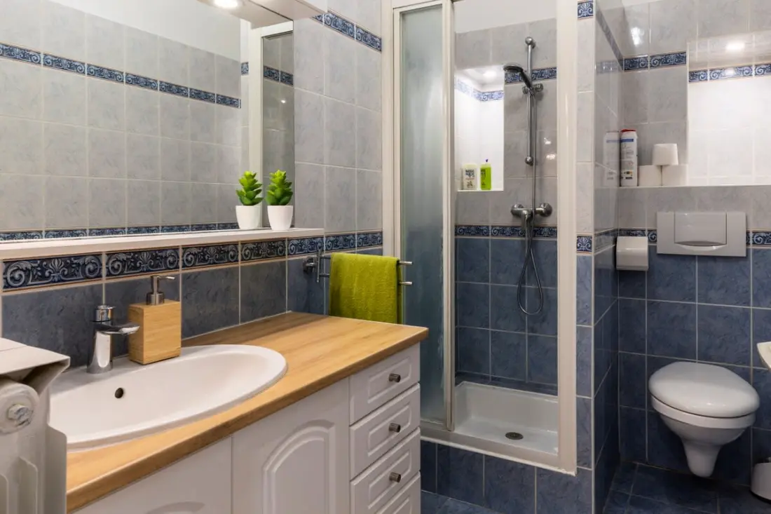 06k2 - Mooie airconditioning Studio - Terraszee Beeld