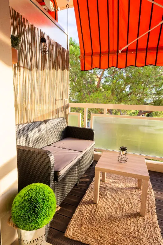 06k2 - Mooie airconditioning Studio - Terraszee Beeld