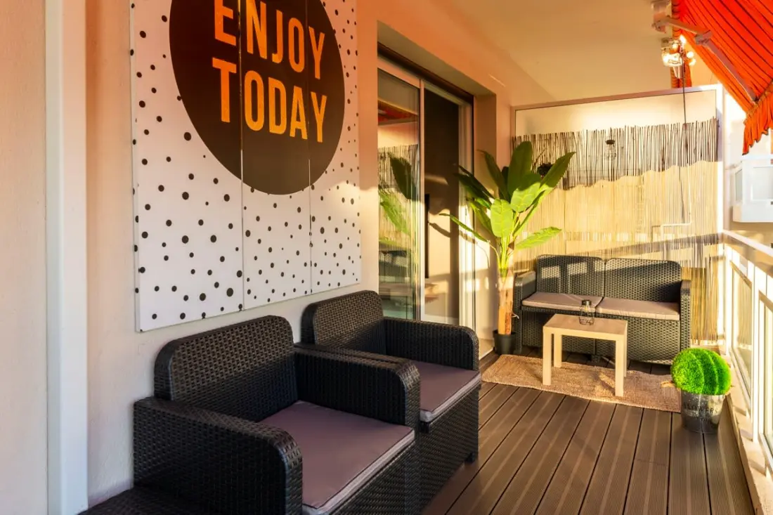 06k2 - Mooie airconditioning Studio - Terraszee Beeld
