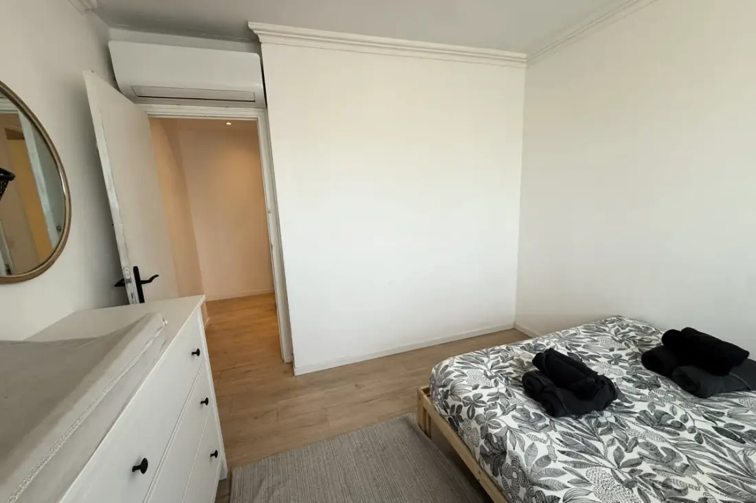 Appart Climatisé Avec Balcon – Proche Centre &amp; Plages