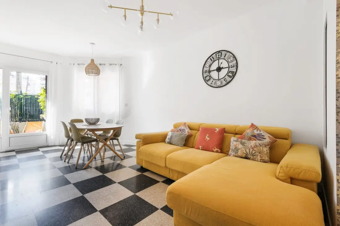 Appartement met tuin dichtbij het strand