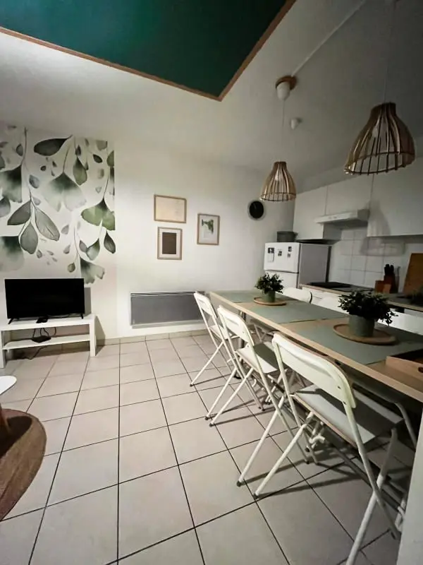 Charmant appartement met 2 balkons