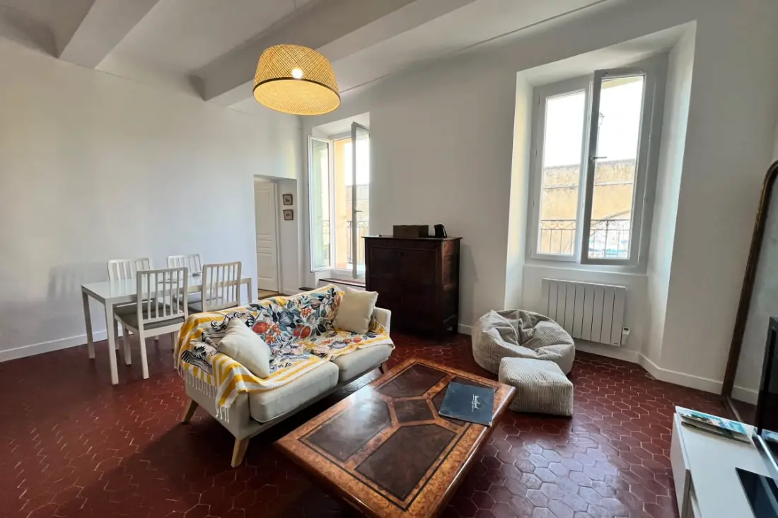Appartement Refait à Neuf Au Cœur Du Vieil Antibes