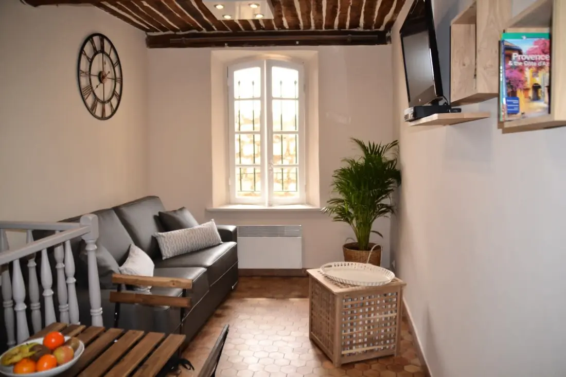 Charmante Duplex Au Coeur du Vieille Antibes, 3 Pers