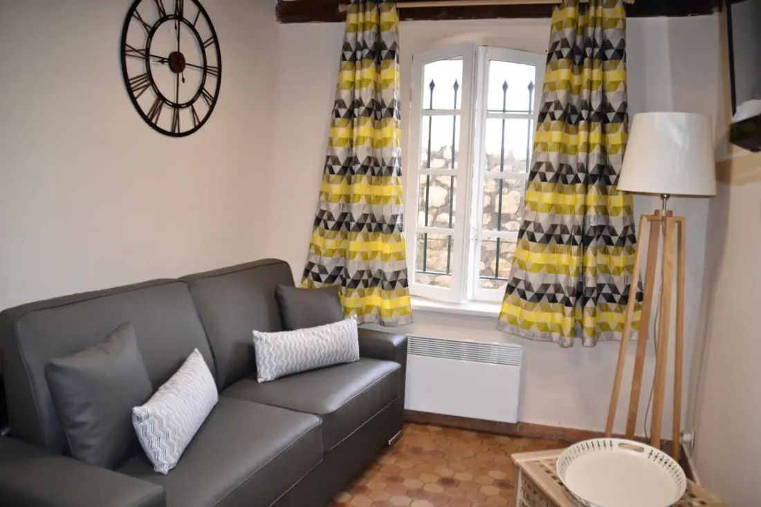 Charmante Duplex Au Coeur du Vieille Antibes, 3 Pers