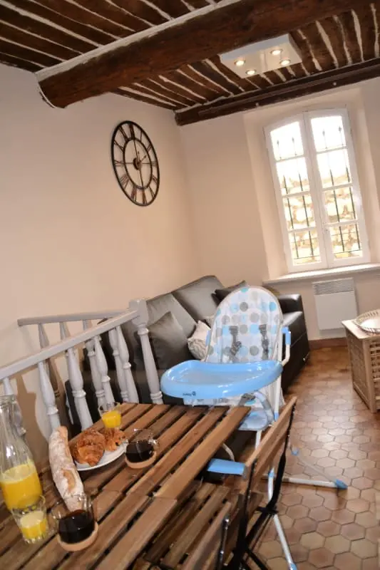 Charmante Duplex Au Coeur du Vieille Antibes, 3 Pers