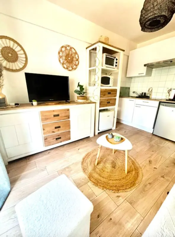 Charming Studio for Two With Balcony in Antibes.