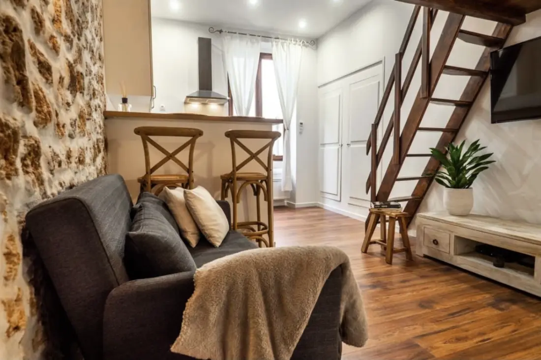 Mooie Studio Airconditioning - Oude Antibes