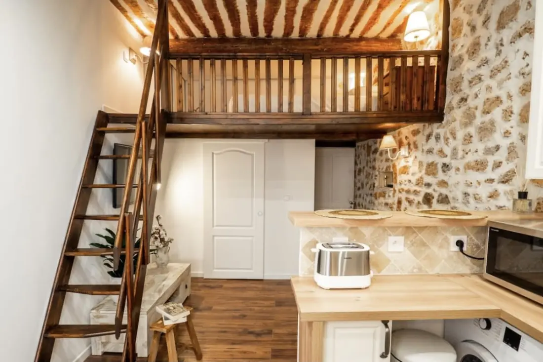 Mooie Studio Airconditioning - Oude Antibes