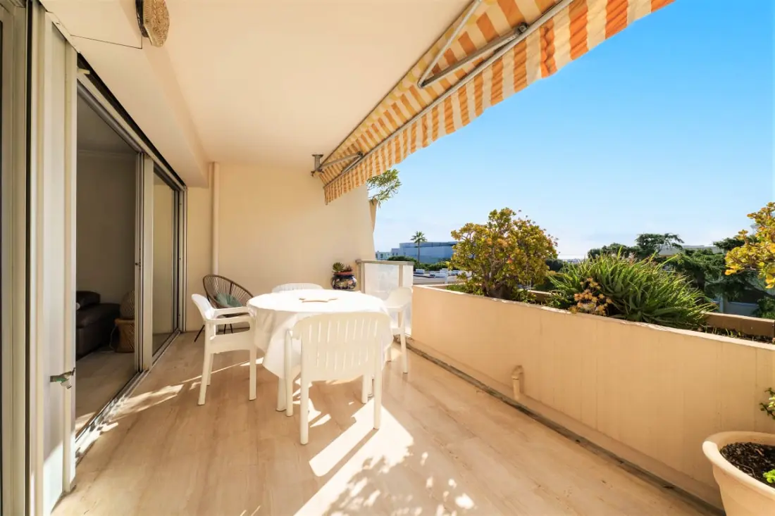 The Peaceful Antibes Nest -