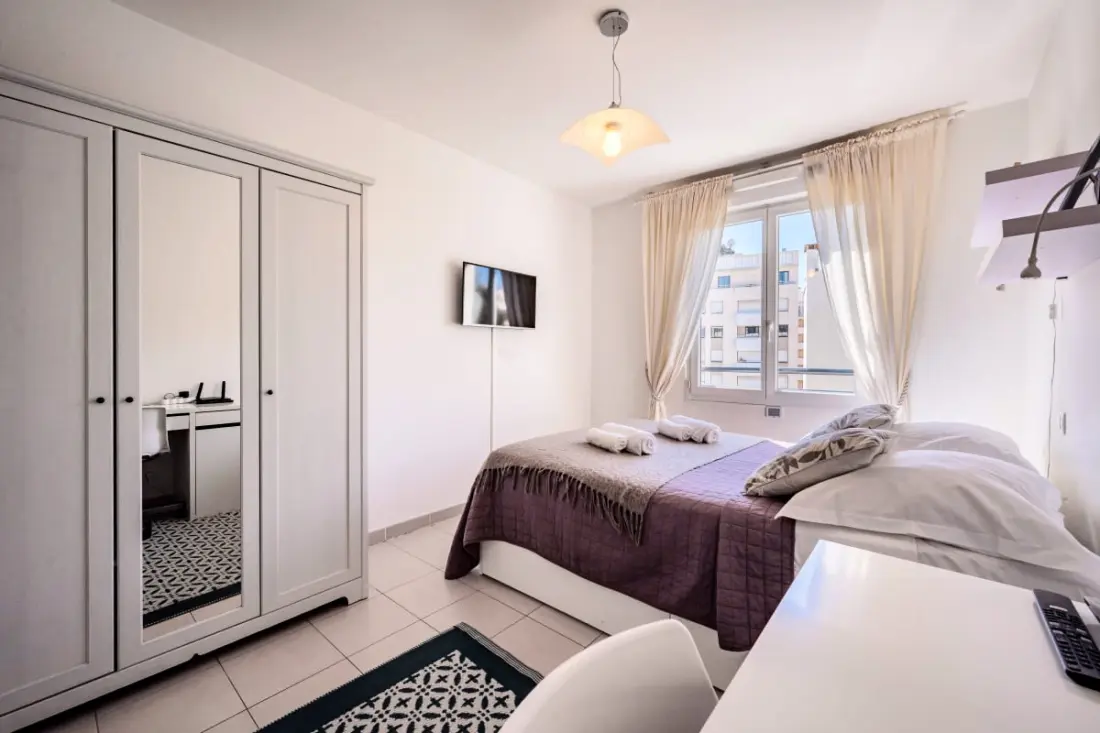 Het Eden Square appartement voor 4 by Sunset