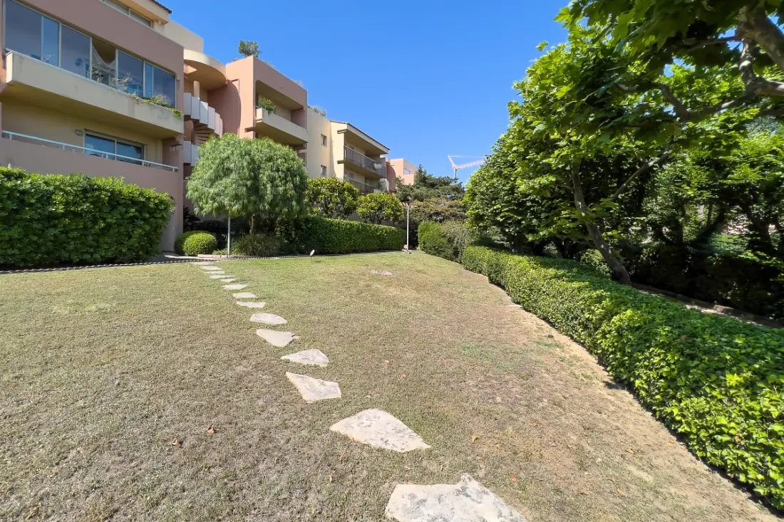La Badine Apartment Airco Swimming Pool For 4 By Sunset