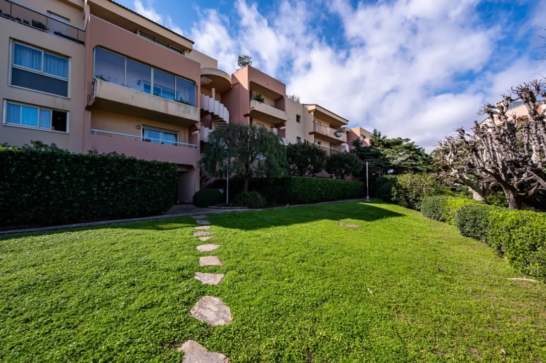La Badine Apartment Airco Swimming Pool For 4 By Sunset