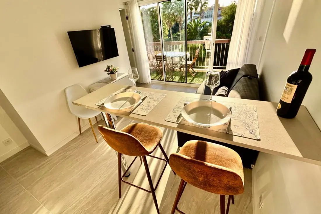 Tamanaco Beach T2 Residence 50m Beachs, Terrace, Pool, Légkondicionálás