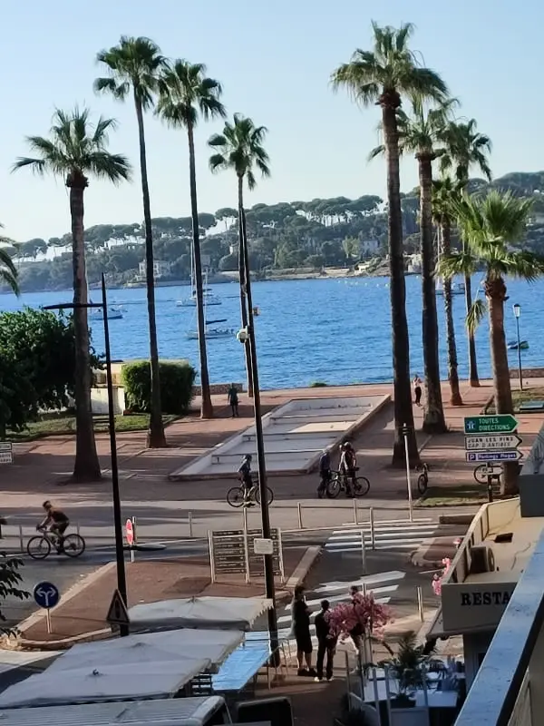 Residence Appartement Brand New Sea View Met 2 Slaapkamers in Antibes