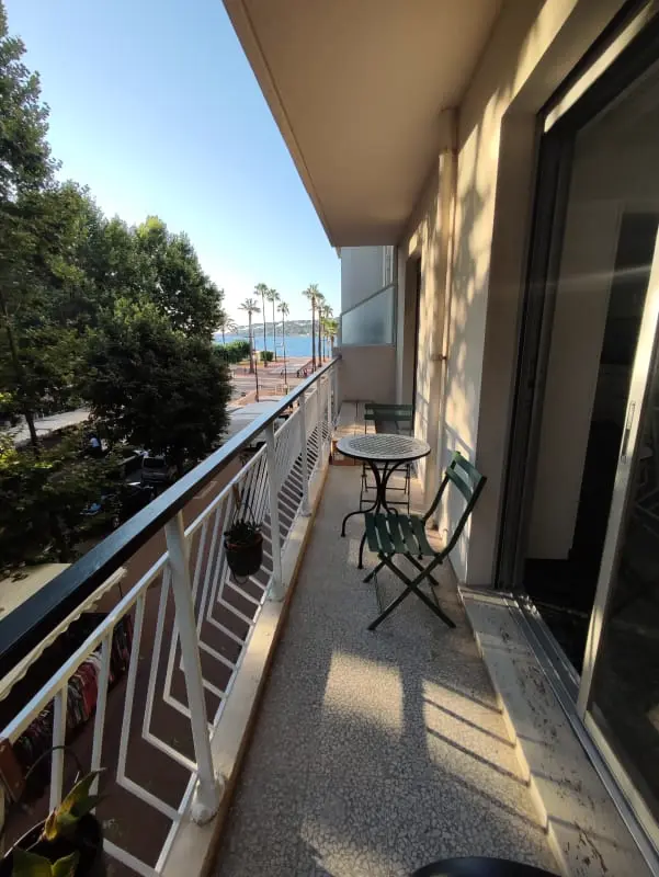 Residence Appartement Brand New Sea View Met 2 Slaapkamers in Antibes
