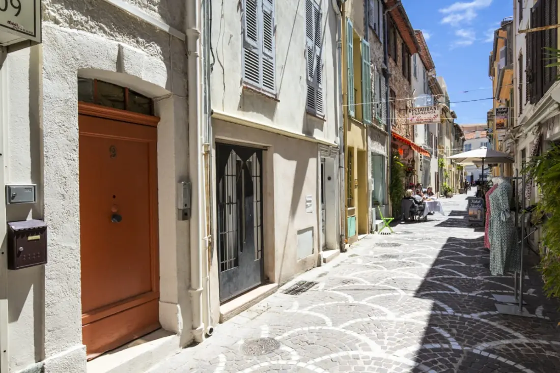 Residence Chez Dominique - Studio 2-4pers Antibes Fourmilliere központ - 3.