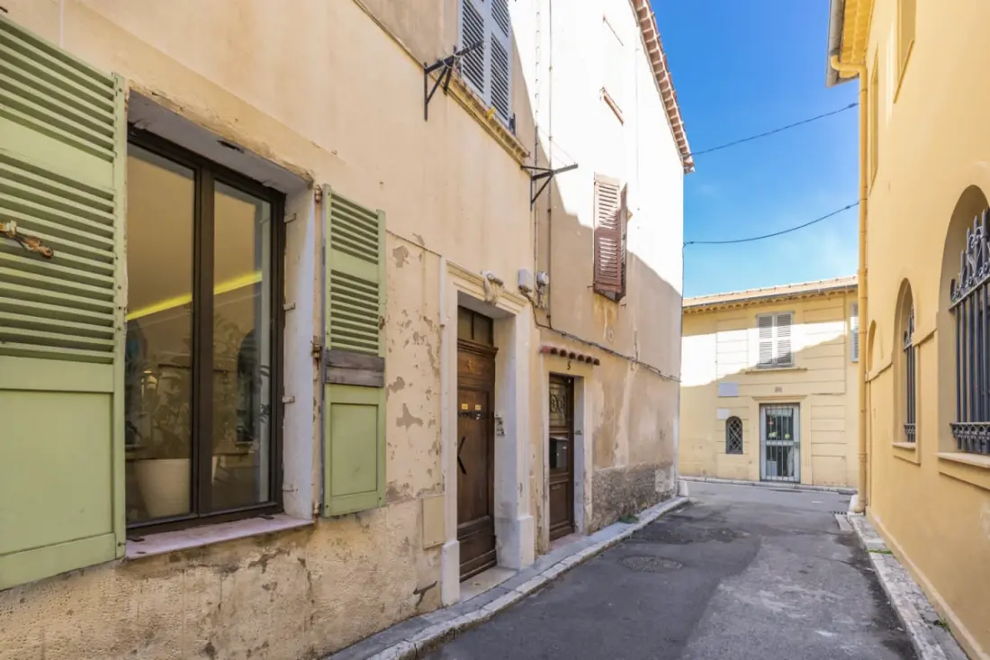 Residence Bnb Renting Place Amiral Barnaud