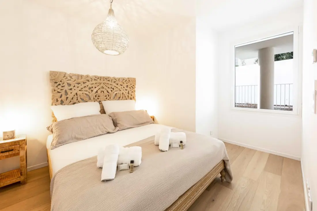 Residence Reibaud 1 T3 Ac, Parkolás és úszómedence