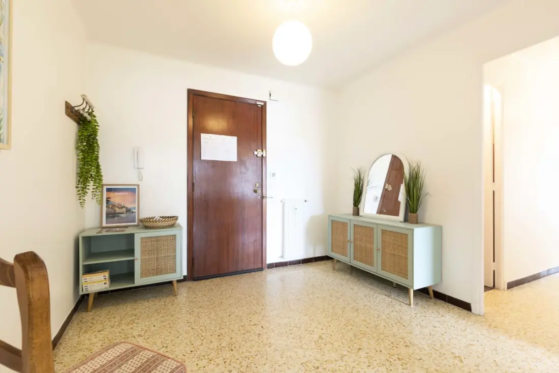 Residence Antibes Center, Tágas 3 szoba terasz és légkondicionáló
