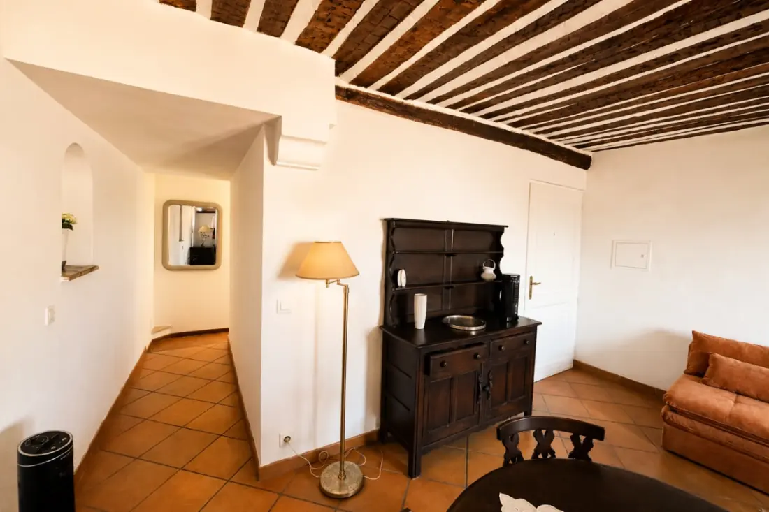 Residence Charming Crossing Apartment - Old Antibes