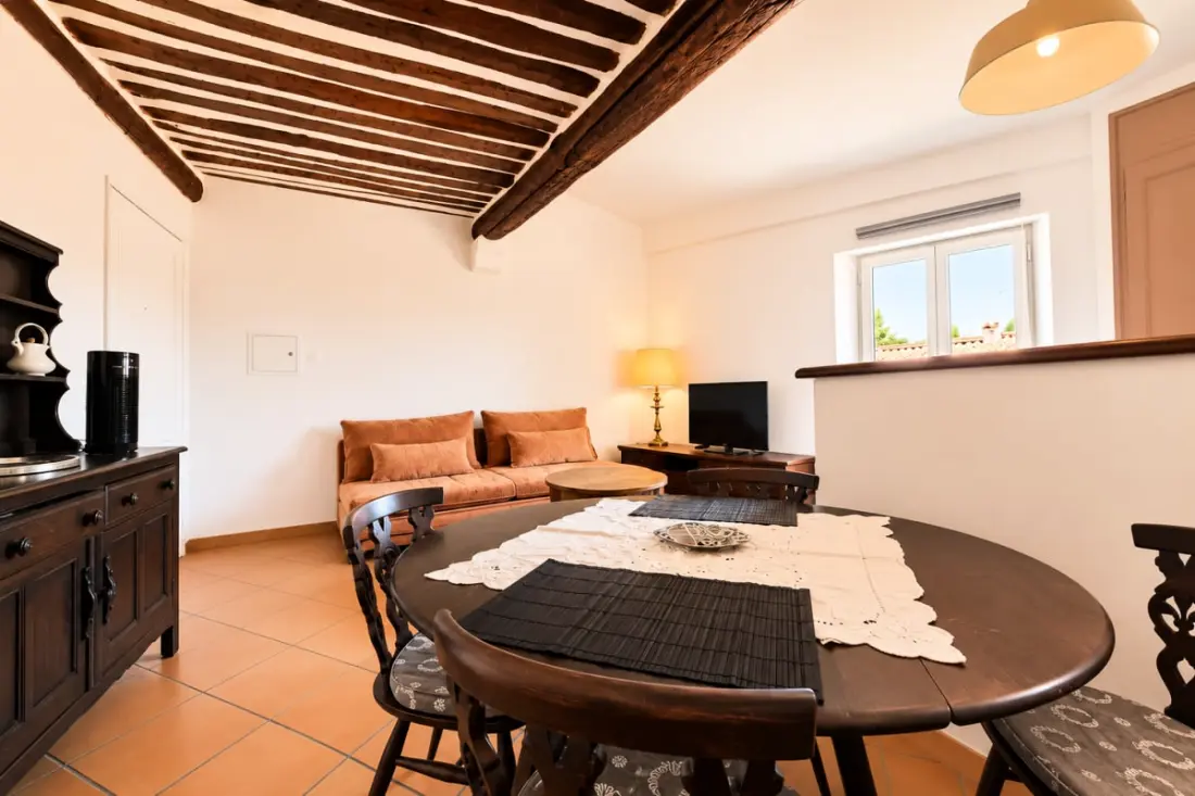 Residence Charming Crossing Apartment - Old Antibes