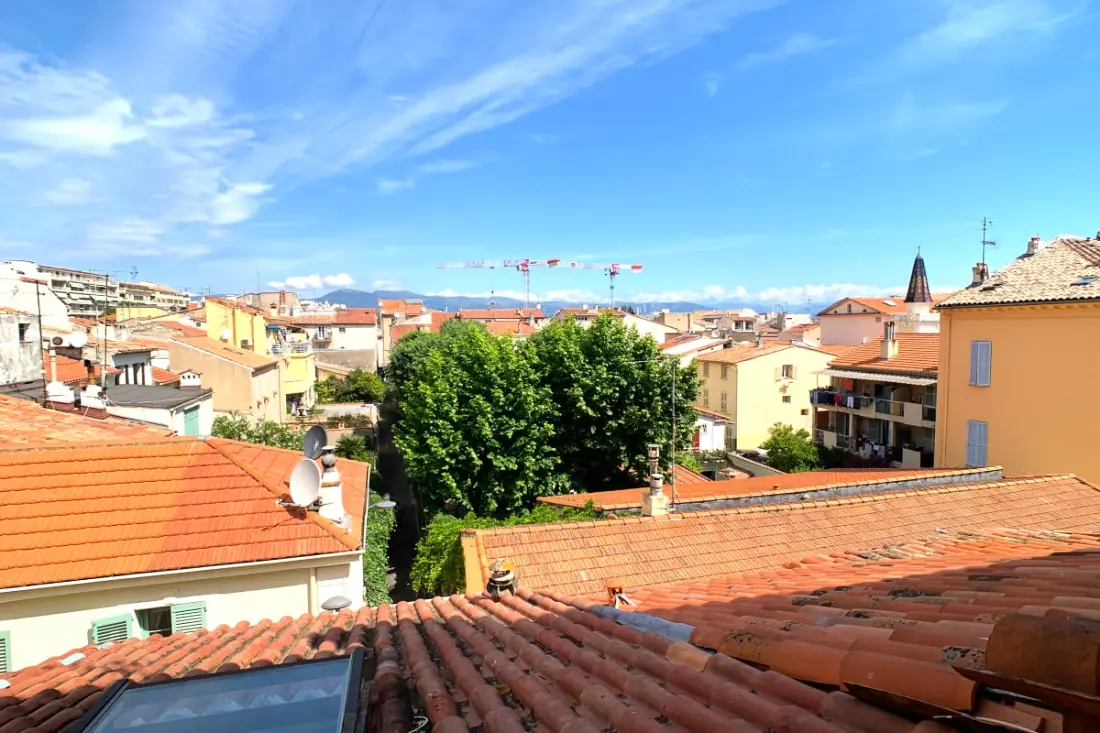 Duplex Residence T3 Heart of Old Antibes