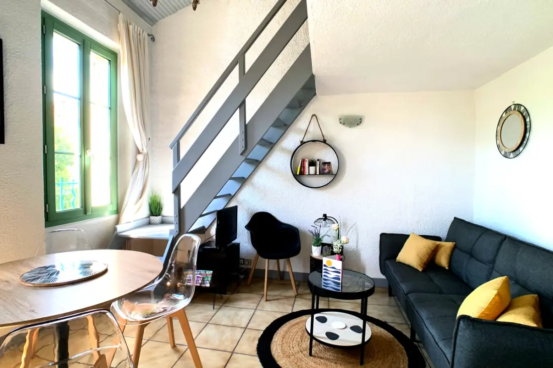 Duplex Residence T3 Heart of Old Antibes